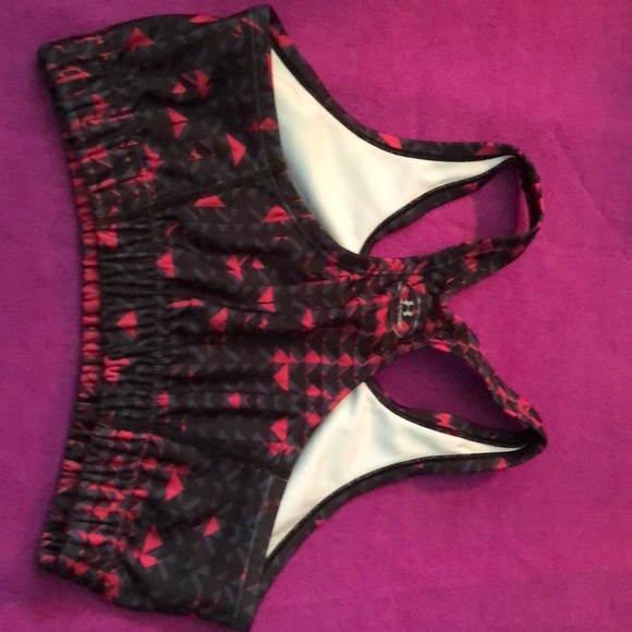 Under Armour sports bra - Picture 2 of 6